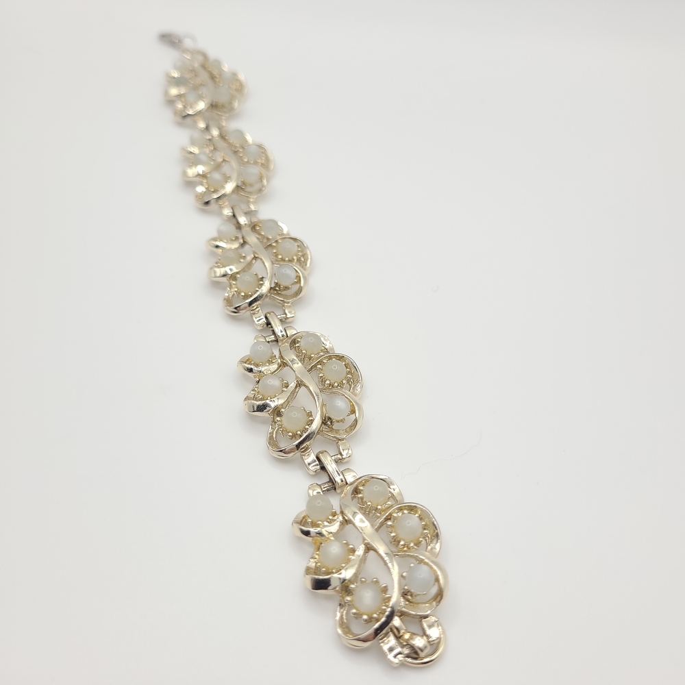 Vintage Gold Tone Floral Link Bracelet White Cabochon Stones